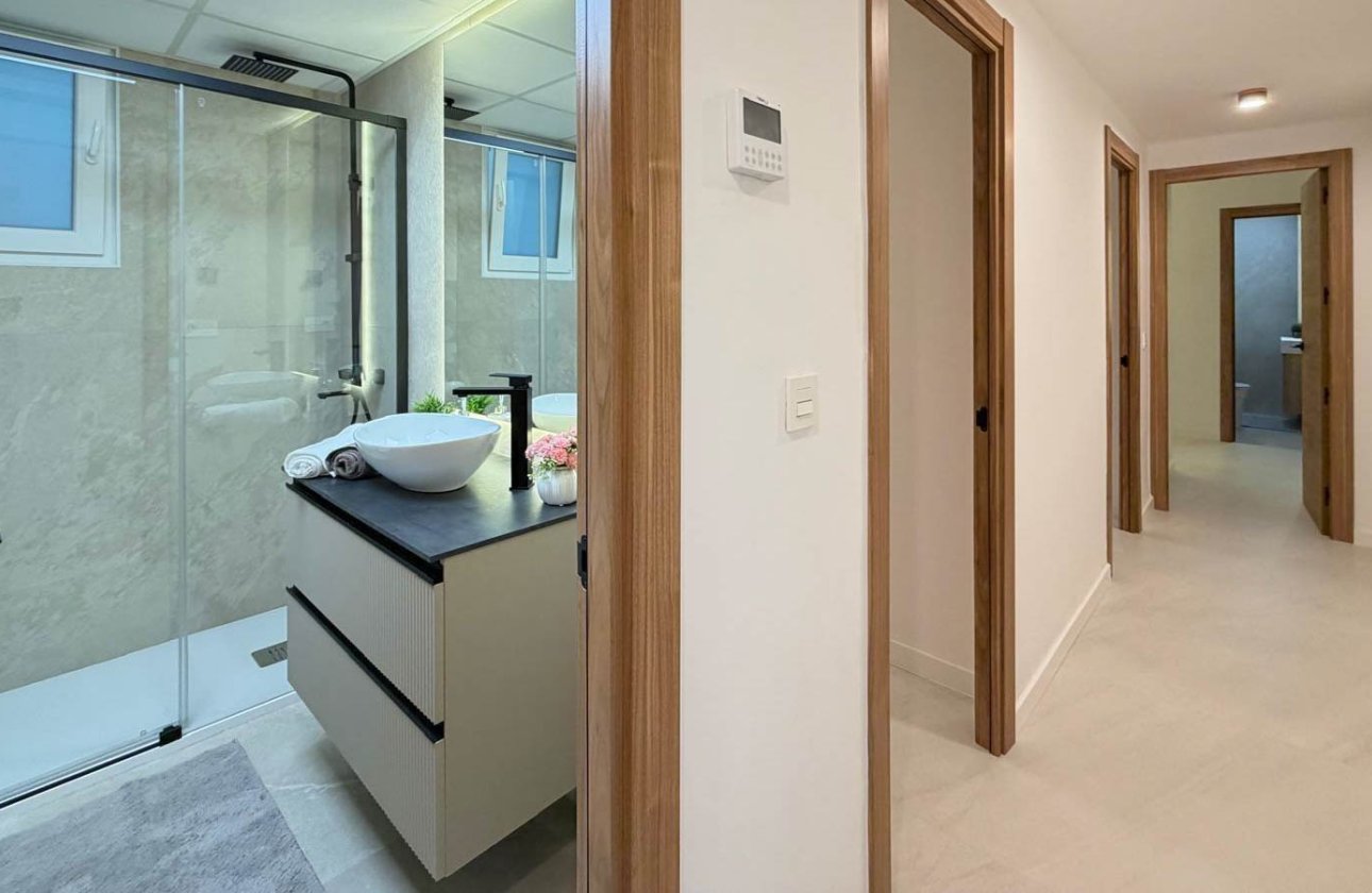 Resale - Apartment / flat - Torrevieja - Playa del Cura