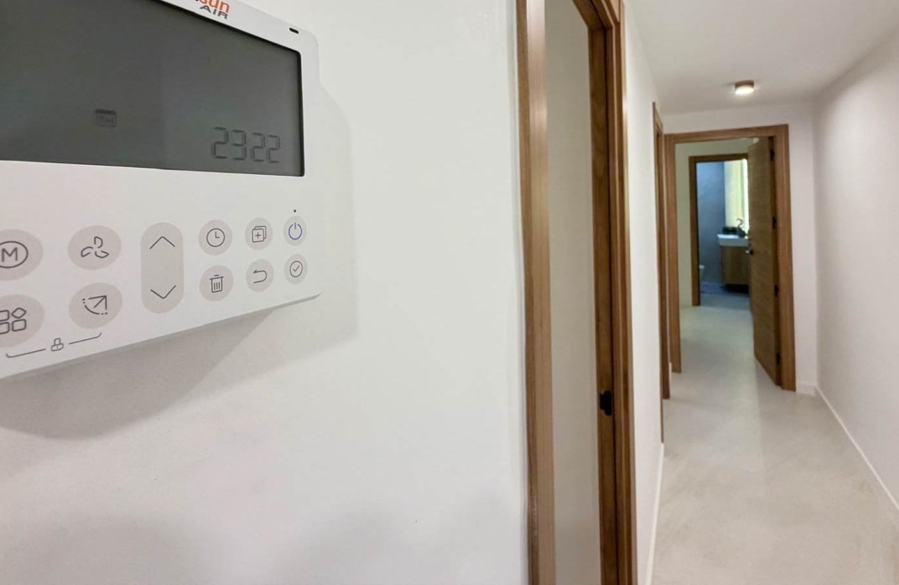 Resale - Apartment / flat - Torrevieja - Playa del Cura
