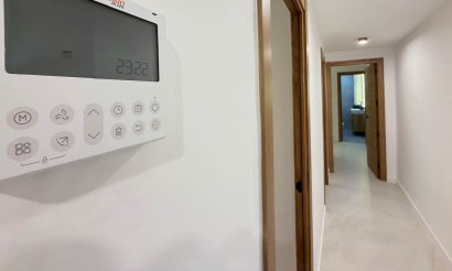 Resale - Apartment / flat - Torrevieja - Playa del Cura