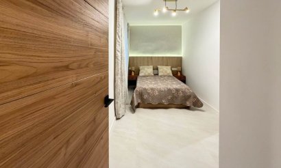 Resale - Apartment / flat - Torrevieja - Playa del Cura