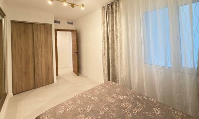 Resale - Apartment / flat - Torrevieja - Playa del Cura