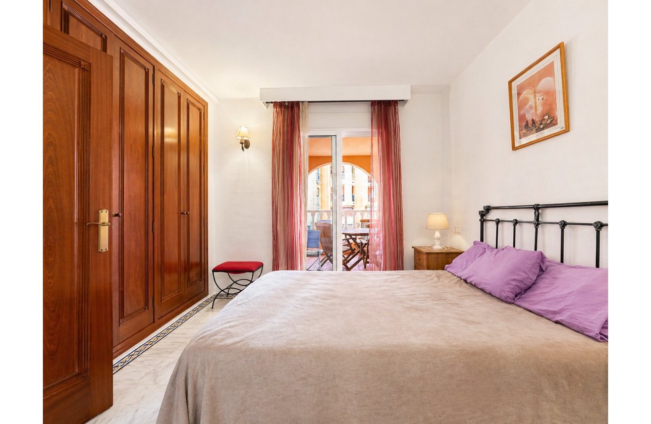 Resale - Apartment / flat - Torrevieja - Playa de los Locos