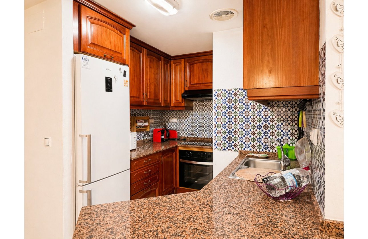 Resale - Apartment / flat - Torrevieja - Playa de los Locos