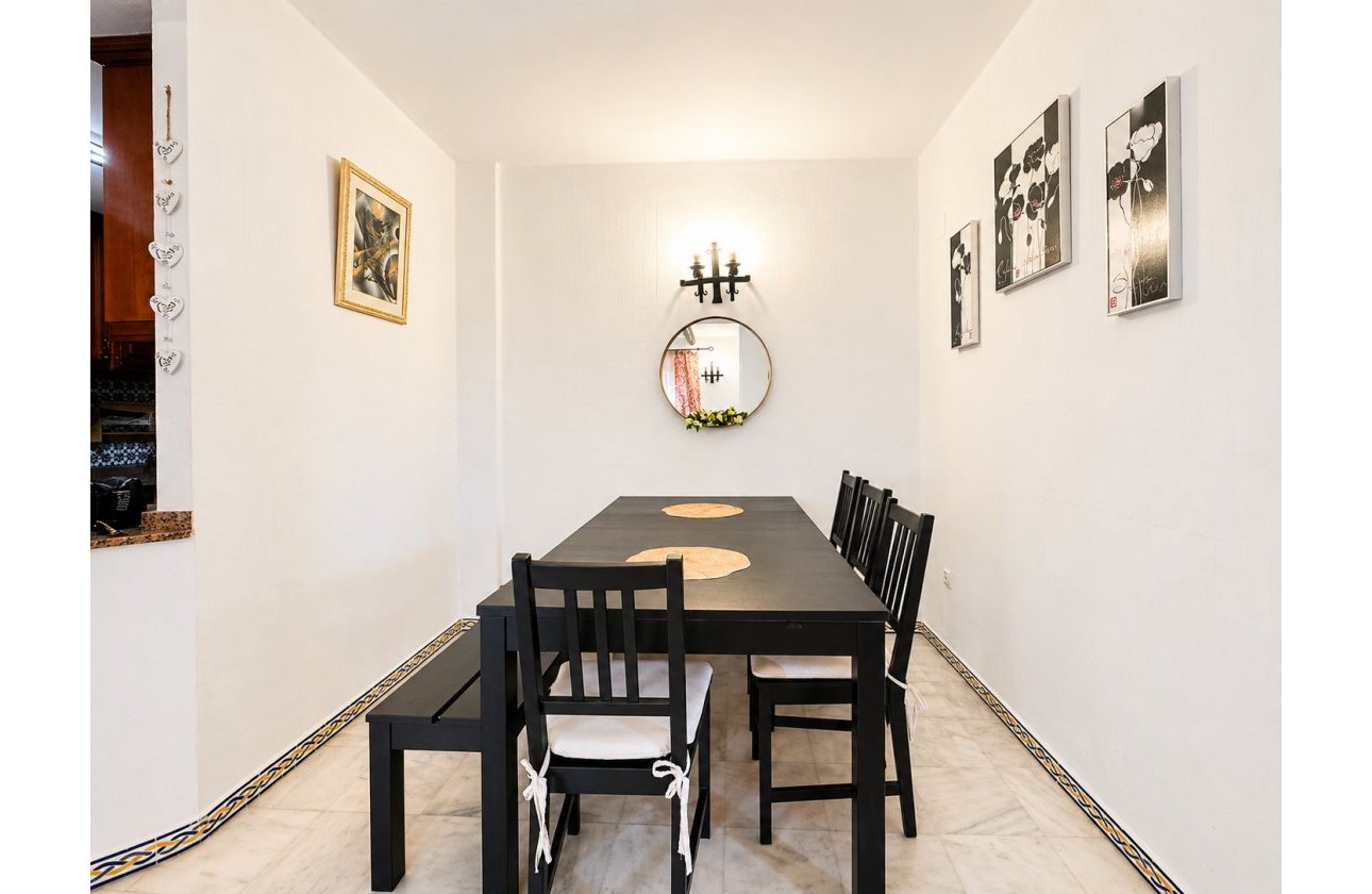 Resale - Apartment / flat - Torrevieja - Playa de los Locos