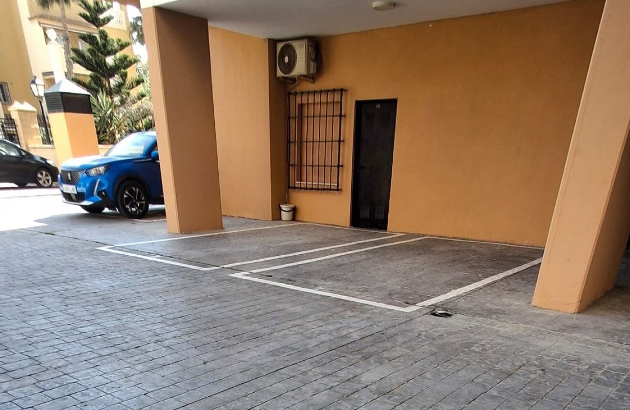 Resale - Apartment / flat - Torrevieja - Playa de los Locos