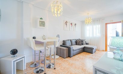 Resale - Apartment / flat - Punta Prima - La Ciñuelica