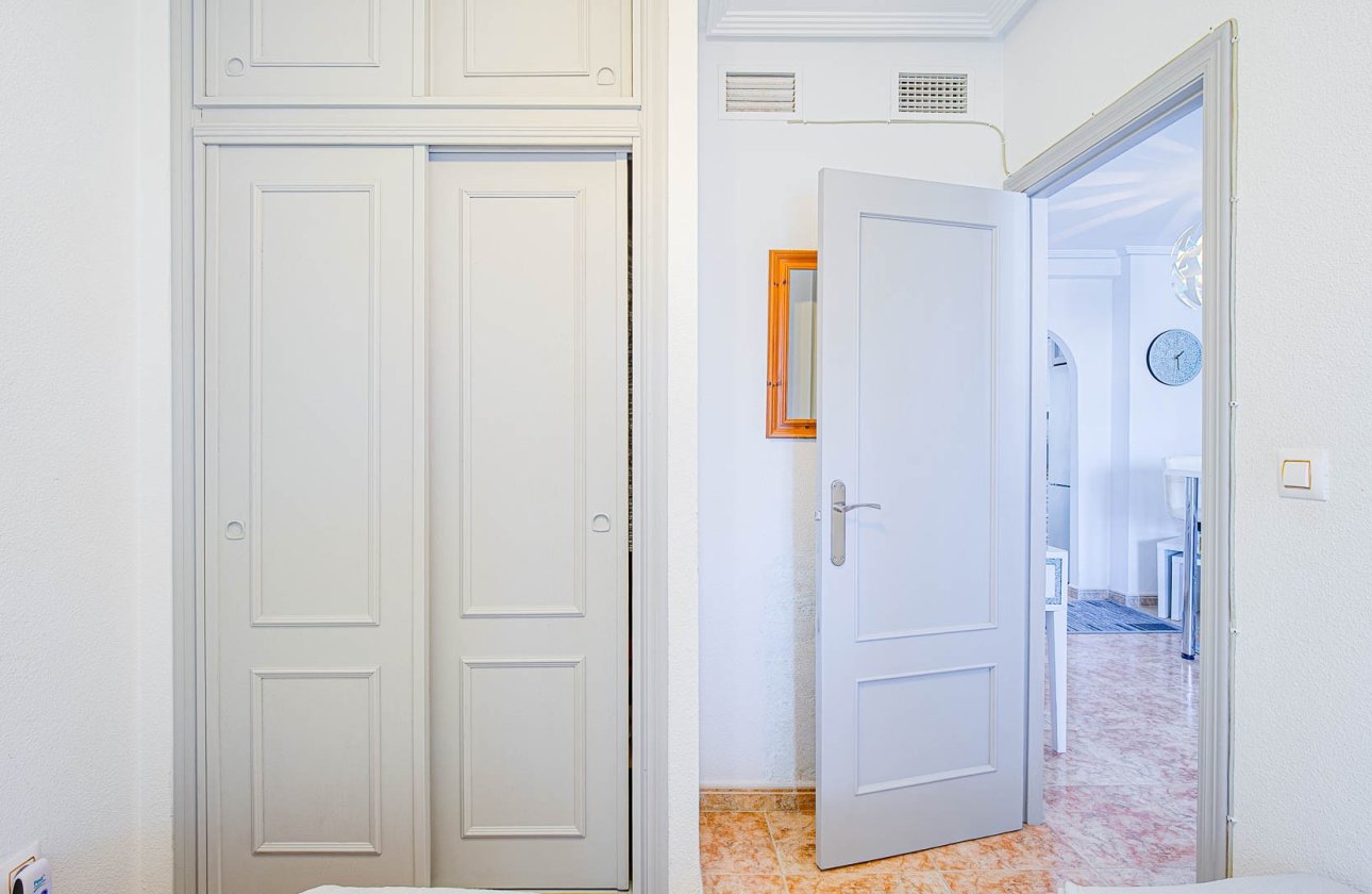 Resale - Apartment / flat - Punta Prima - La Ciñuelica