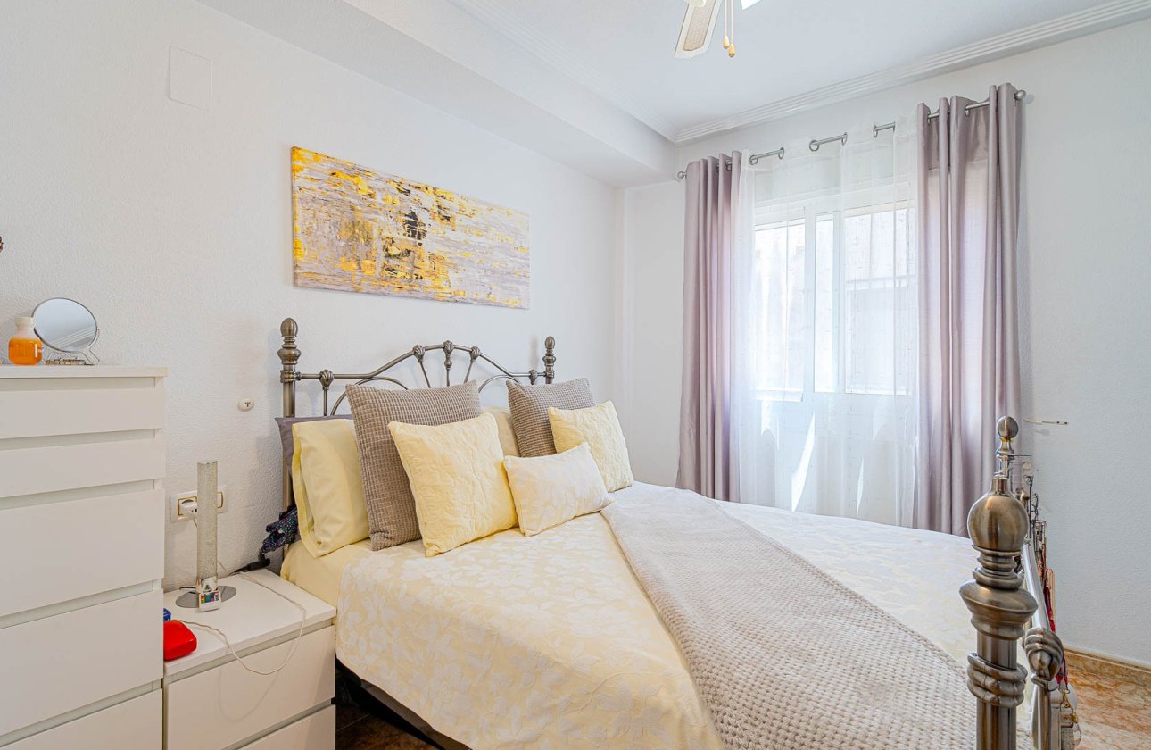 Resale - Apartment / flat - Punta Prima - La Ciñuelica