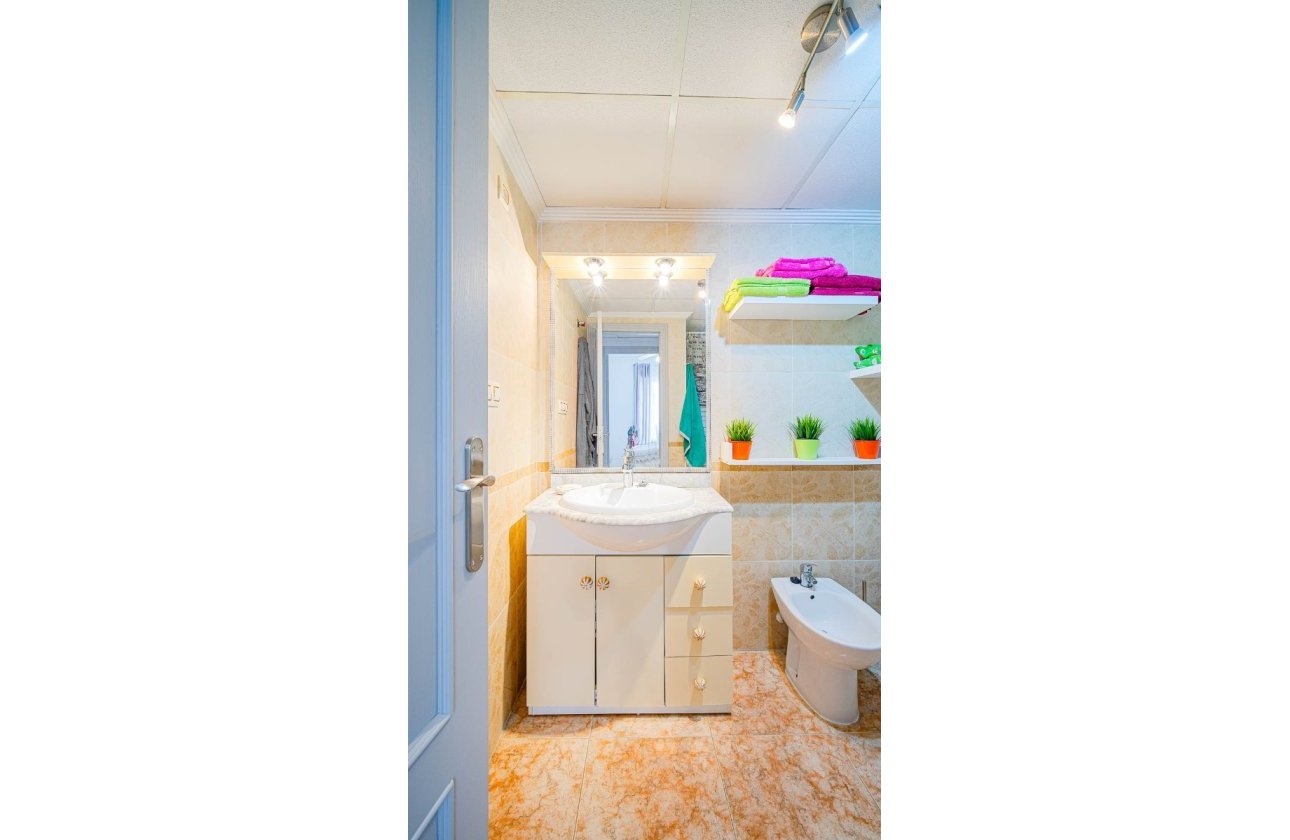 Resale - Apartment / flat - Punta Prima - La Ciñuelica
