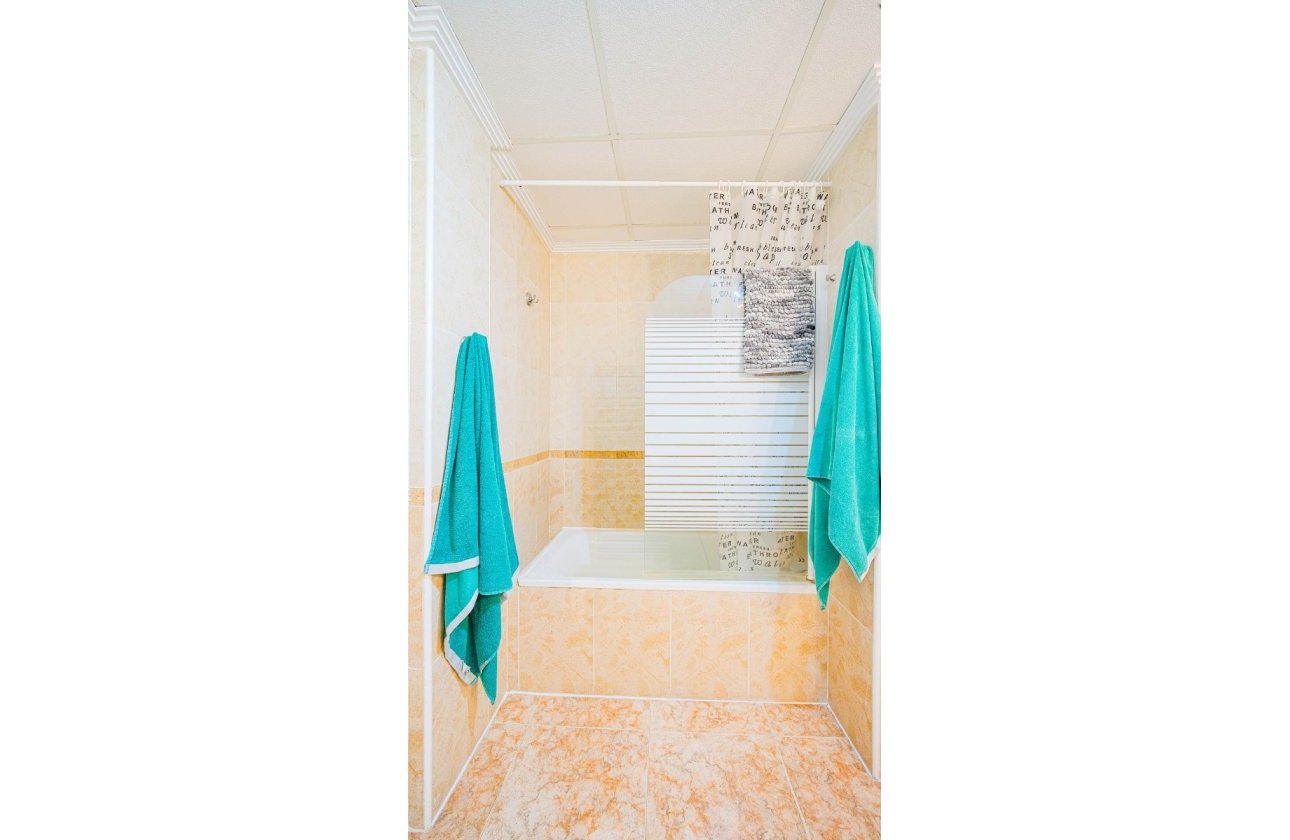 Resale - Apartment / flat - Punta Prima - La Ciñuelica
