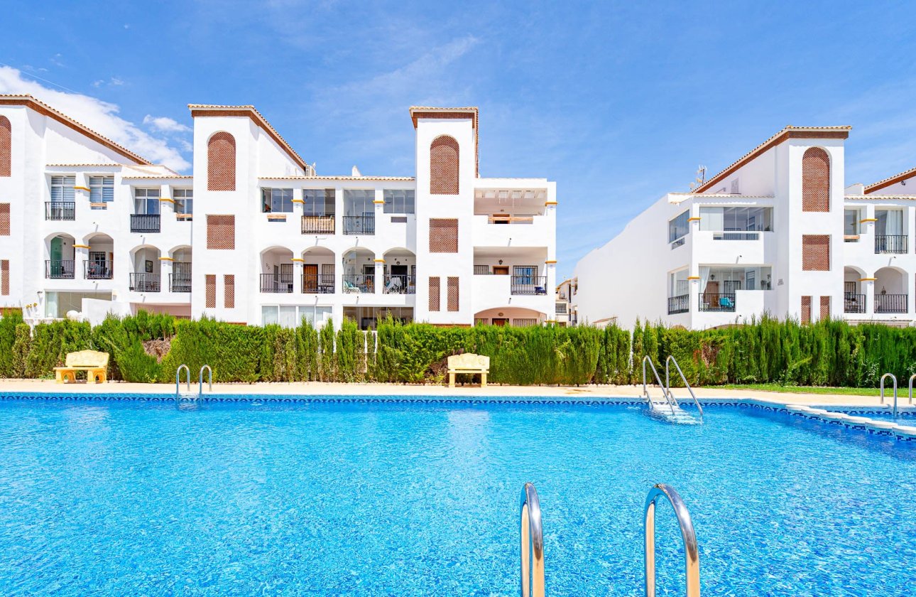 Resale - Apartment / flat - Punta Prima - La Ciñuelica