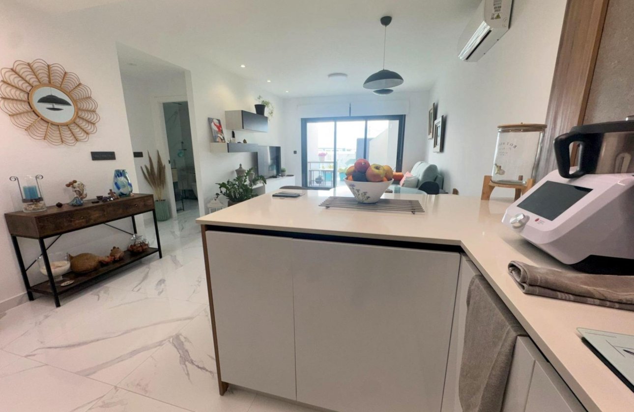 Resale - Bungalow - Guardamar del Segura - EL RASO