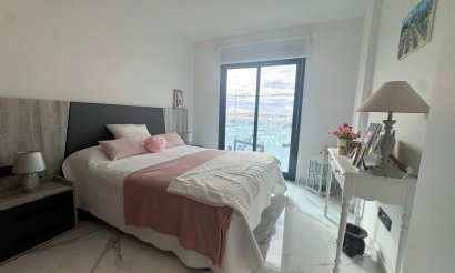Resale - Bungalow - Guardamar del Segura - EL RASO