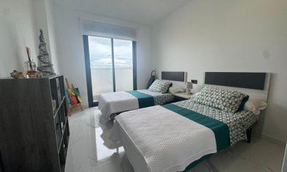 Resale - Bungalow - Guardamar del Segura - EL RASO