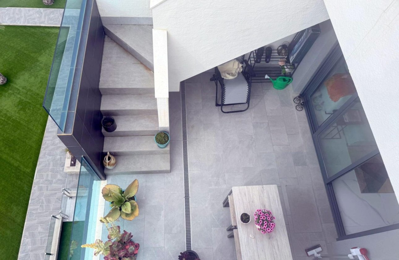 Resale - Bungalow - Guardamar del Segura - EL RASO