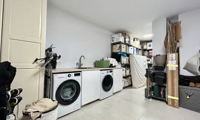 Revente - Villa - Las Filipinas