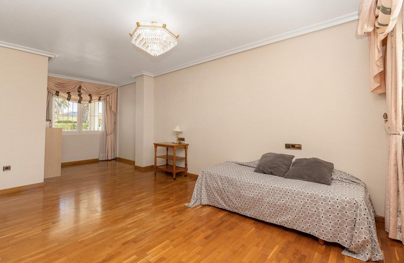 Resale - Villa - Torrevieja - Torreta Florida