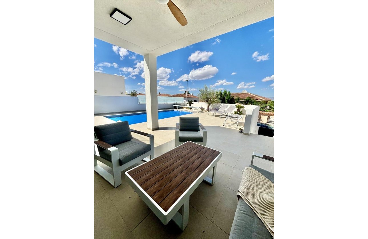 Reventa - Villa - Benijofar