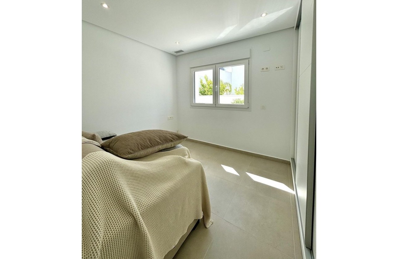 Reventa - Villa - Benijofar