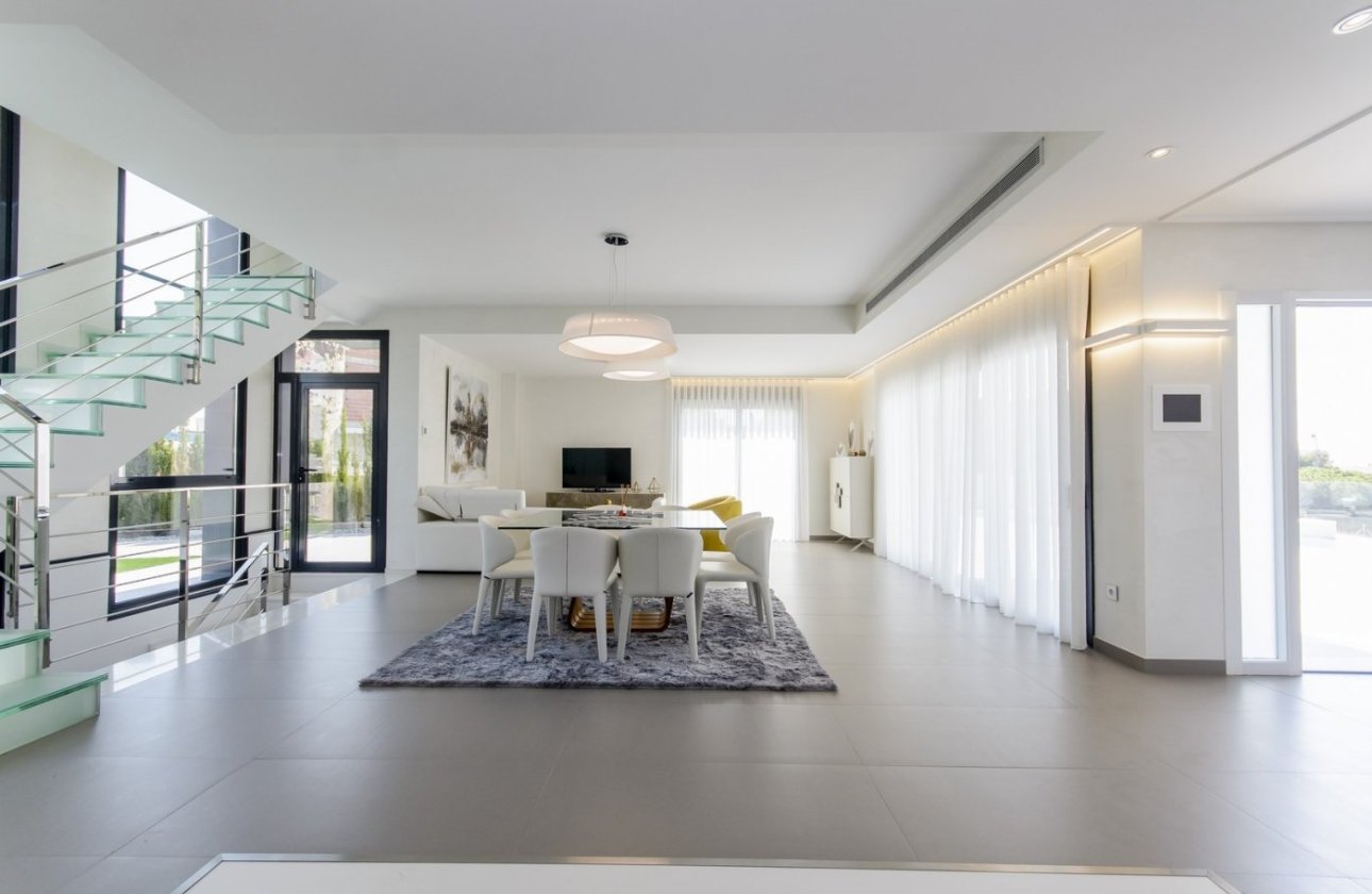 Resale - Villa - Orihuela Costa - Campoamor