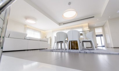 Resale - Villa - Orihuela Costa - Campoamor