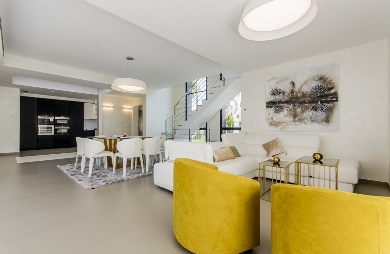 Resale - Villa - Orihuela Costa - Campoamor