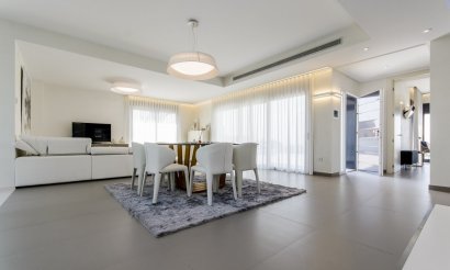 Resale - Villa - Orihuela Costa - Campoamor