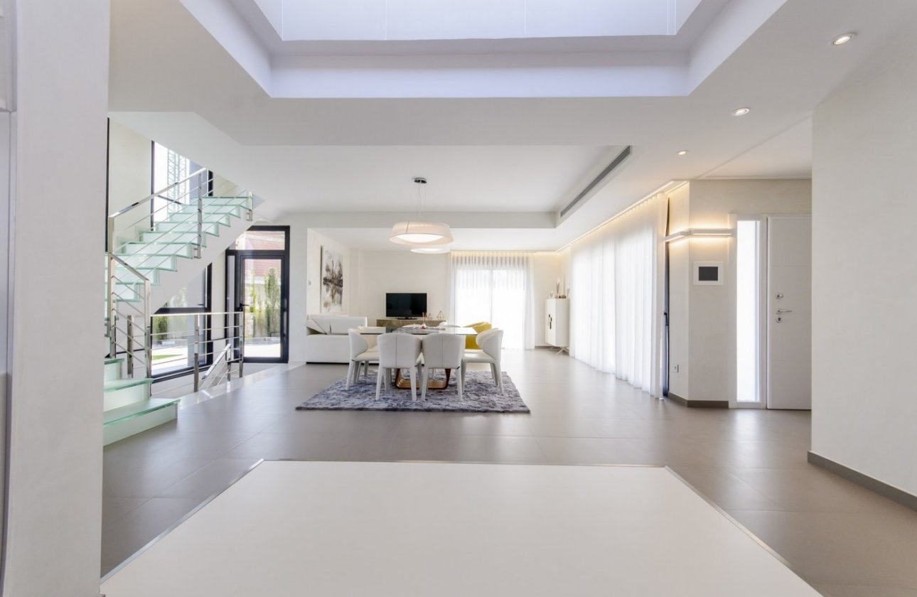 Resale - Villa - Orihuela Costa - Campoamor