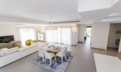 Resale - Villa - Orihuela Costa - Campoamor