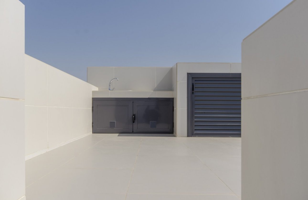 Resale - Villa - Orihuela Costa - Campoamor
