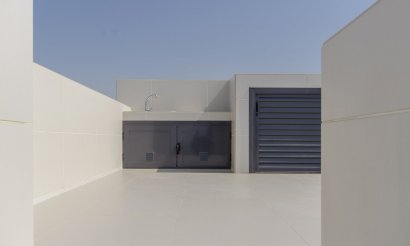 Resale - Villa - Orihuela Costa - Campoamor