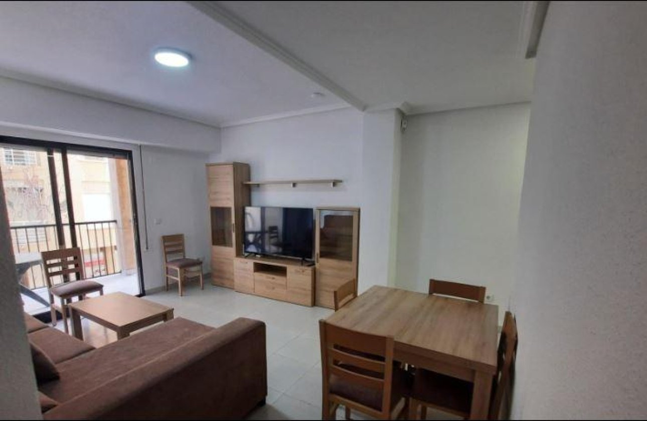 Resale - Apartment / flat - Torrevieja - La Mata