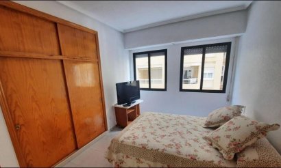 Resale - Apartment / flat - Torrevieja - La Mata