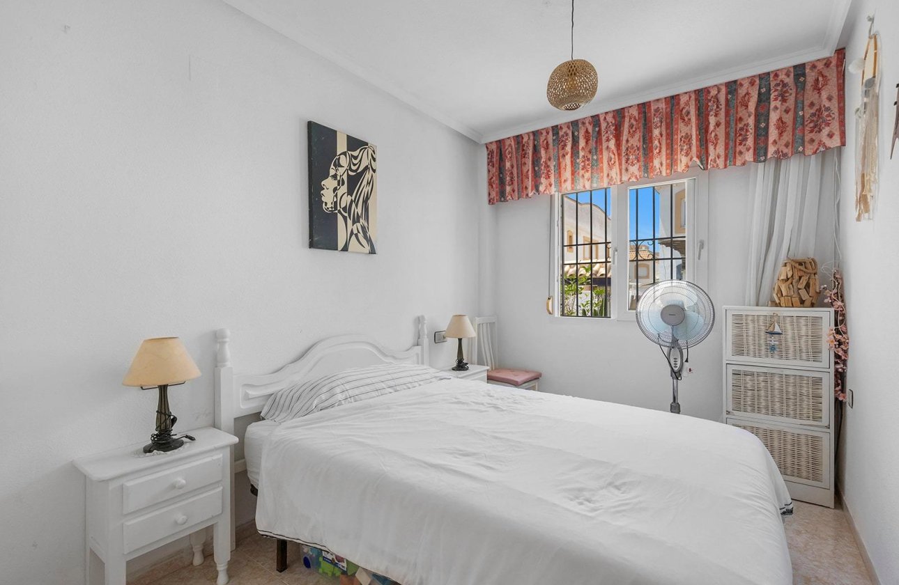 Resale - Bungalow - Torrevieja - Parque de Las Naciones