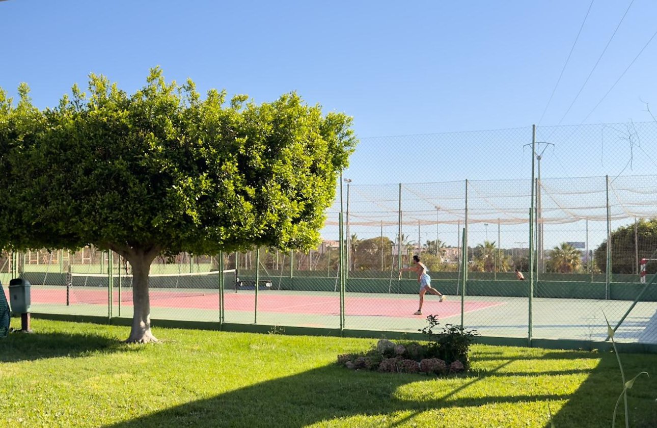 Resale - Bungalow - Torrevieja - Parque de Las Naciones