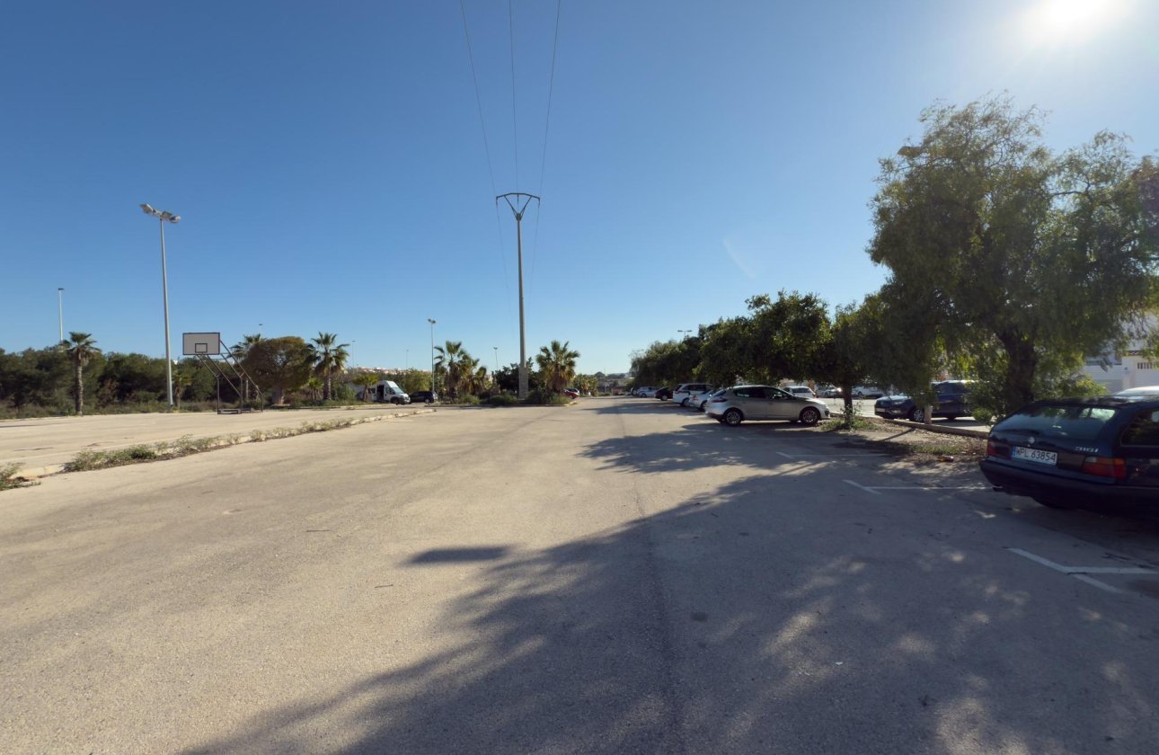 Resale - Bungalow - Torrevieja - Parque de Las Naciones
