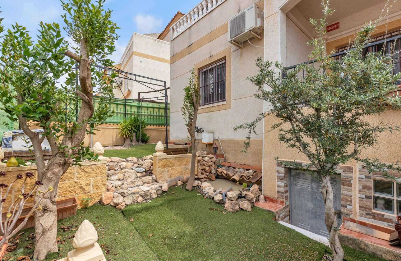 Resale - Bungalow - Orihuela Costa - La Florida