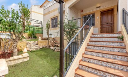 Resale - Bungalow - Orihuela Costa - La Florida