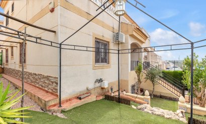 Resale - Bungalow - Orihuela Costa - La Florida