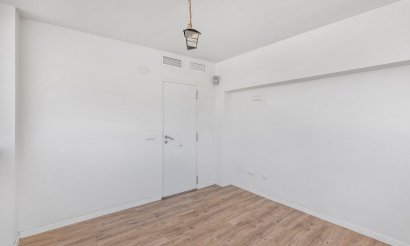 Resale - Villa - Torrevieja - Aguas Nuevas