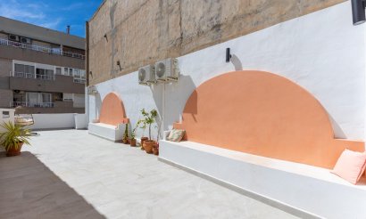 Resale - Townhouse - Torrevieja - Centro - Muelle Pesquero