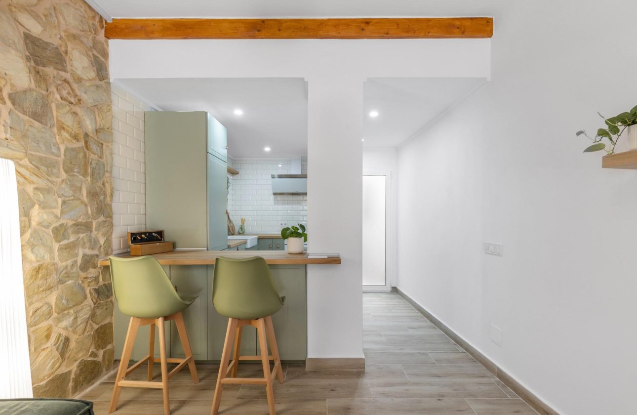 Resale - Townhouse - Torrevieja - Centro - Muelle Pesquero