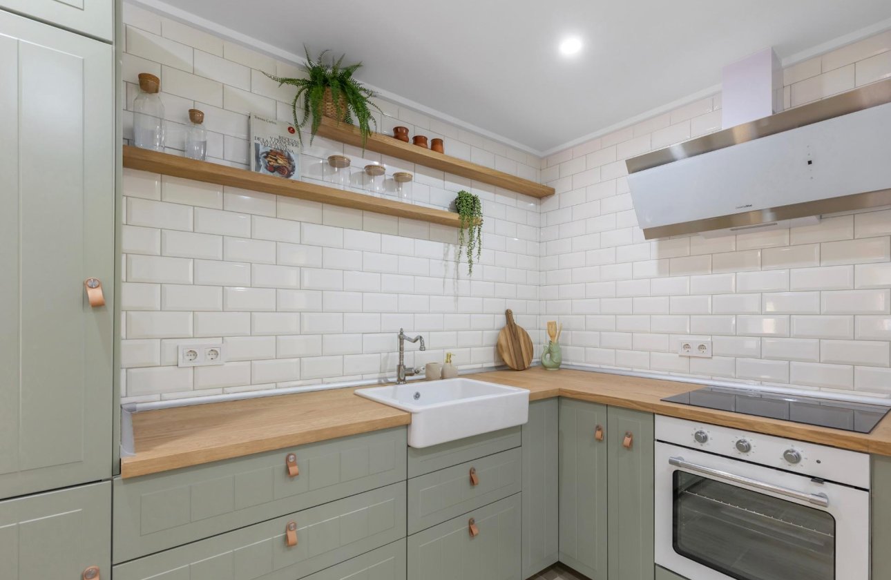 Resale - Townhouse - Torrevieja - Centro - Muelle Pesquero