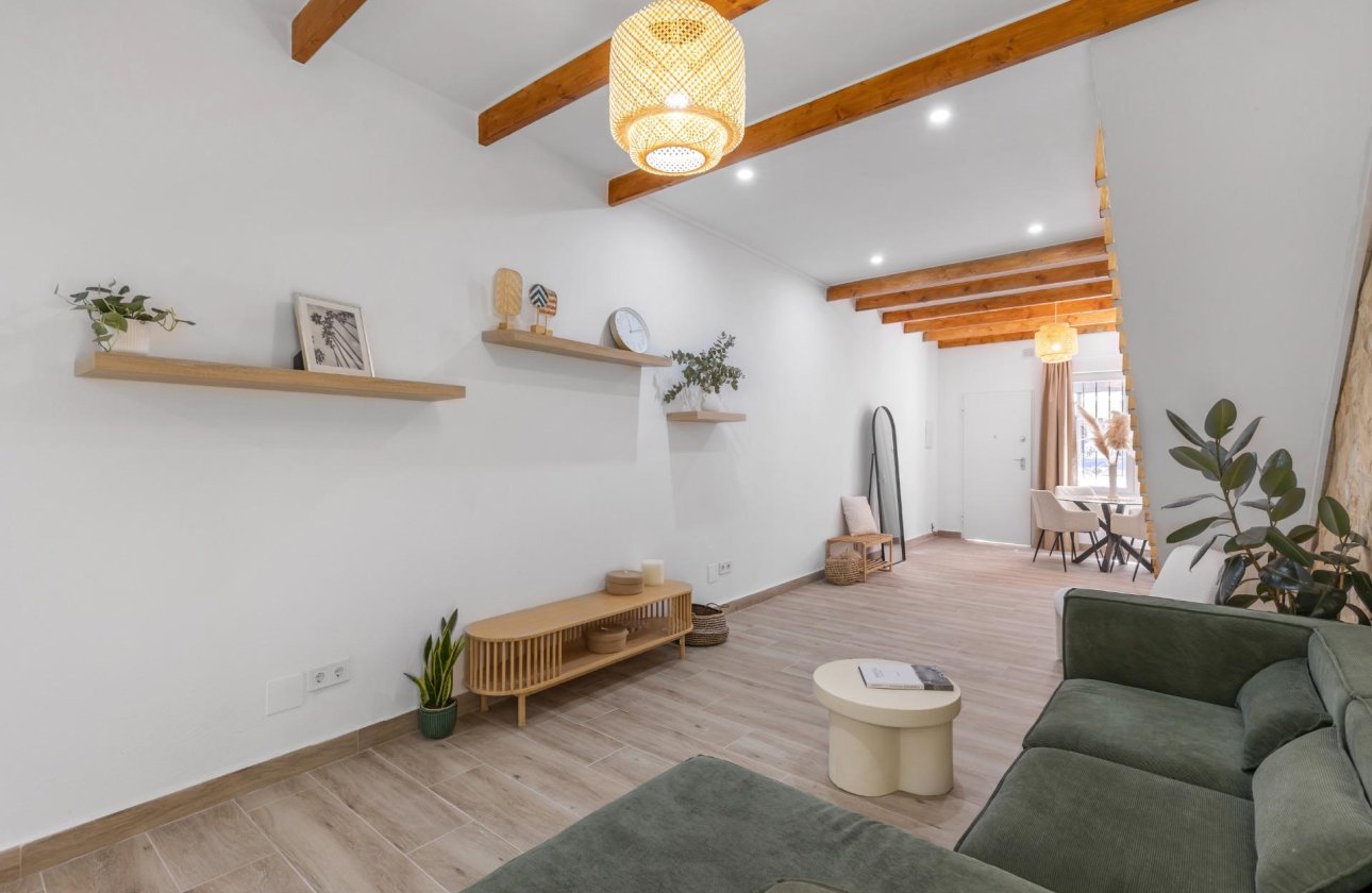 Resale - Townhouse - Torrevieja - Centro - Muelle Pesquero