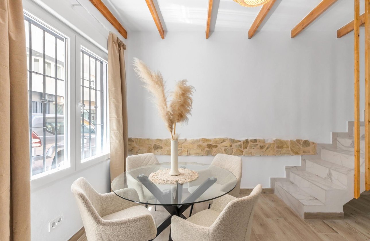 Resale - Townhouse - Torrevieja - Centro - Muelle Pesquero