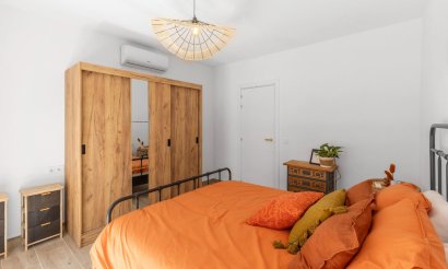 Resale - Townhouse - Torrevieja - Centro - Muelle Pesquero