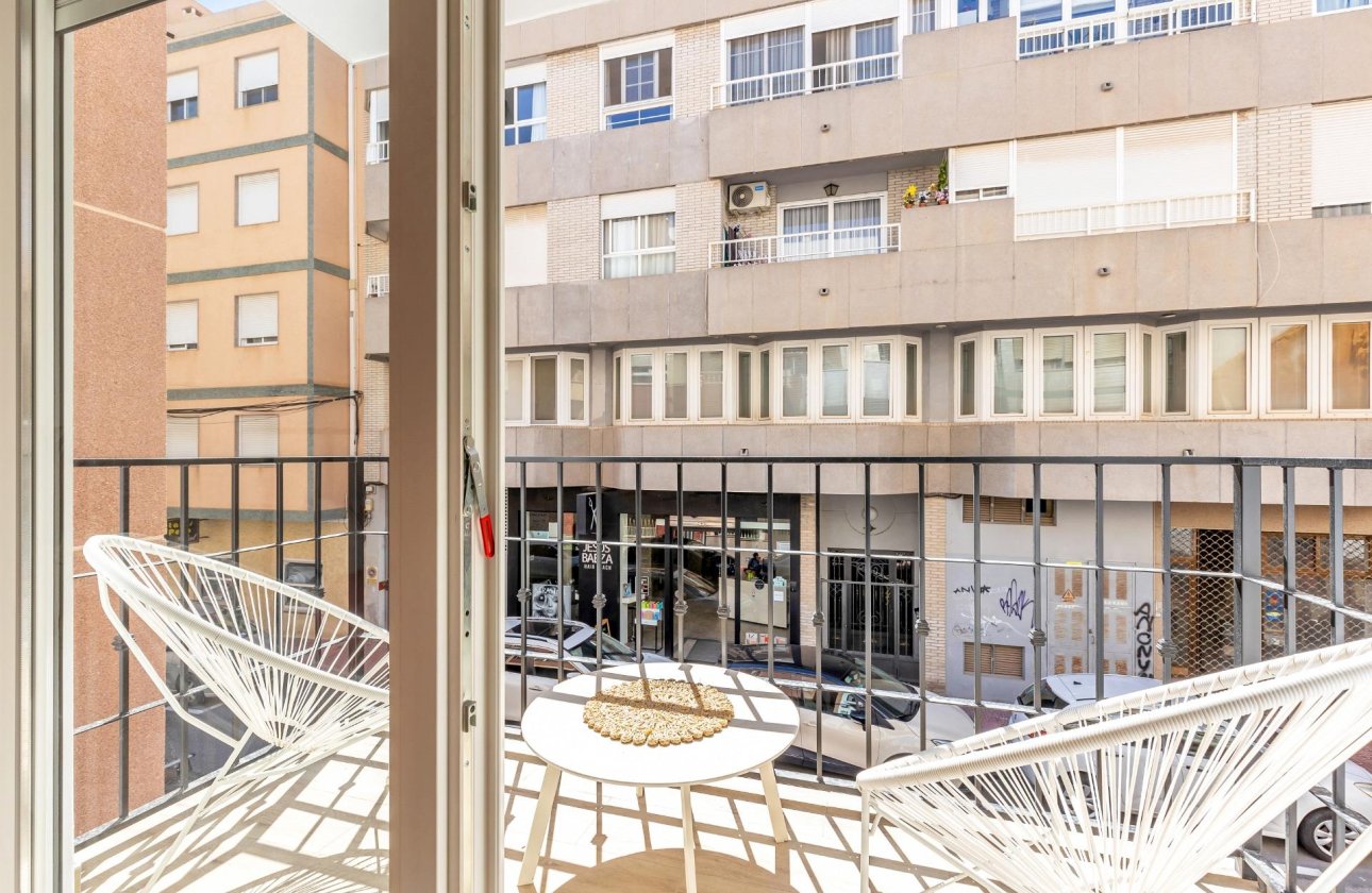 Resale - Townhouse - Torrevieja - Centro - Muelle Pesquero
