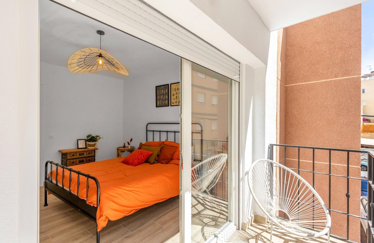 Resale - Townhouse - Torrevieja - Centro - Muelle Pesquero