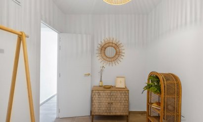 Resale - Townhouse - Torrevieja - Centro - Muelle Pesquero