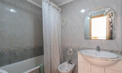 Revente - Appartement - Torrevieja - Centro